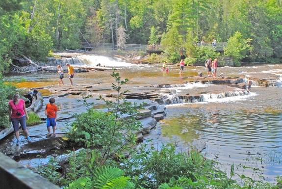 Lower Tahquamenon Falls