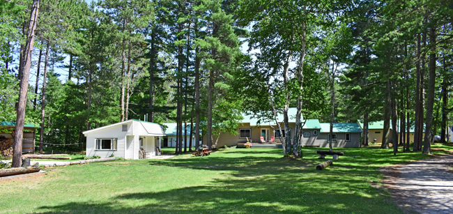 Deer Park Lodge Resort Cabin Rentals On Muskallonge Lake