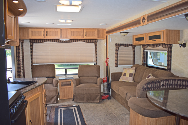 Muskallonge Lake Fishing Cabin Rentals | Upper Peninsula Cabins for Rental | Vacation Homes in UP | UP Cabins | Lakefront Cabin Rentals in the UP